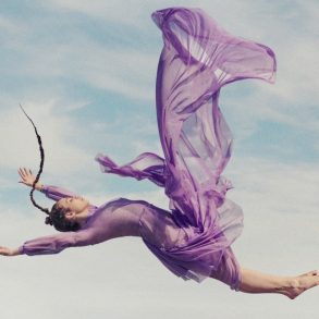 Ángela Torres - Flotando